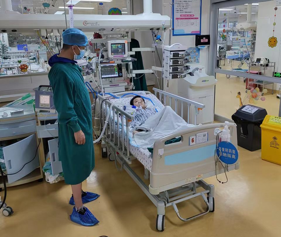 平定县跨省救护车出租公司